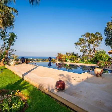 Villa 5-bedroom With Private Pool And Maid Service