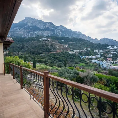 5-bedroom With Private Pool And Maid Service * Lapithos (Northern Cyprus)