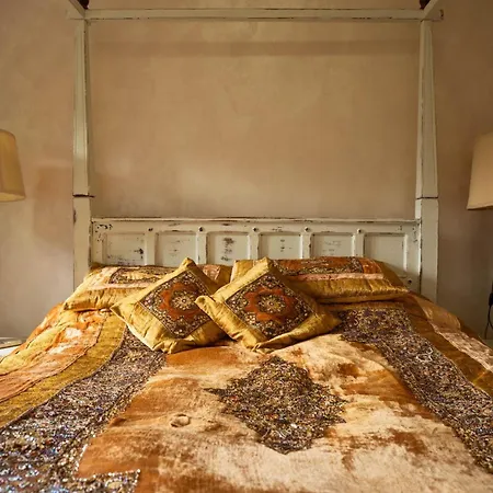 5-bedroom With Private Pool And Maid Service Вилла *