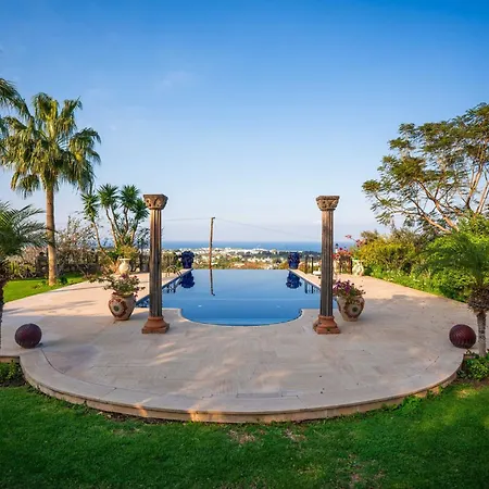 5-bedroom With Private Pool And Maid Service Lapithos (Northern Cyprus)
